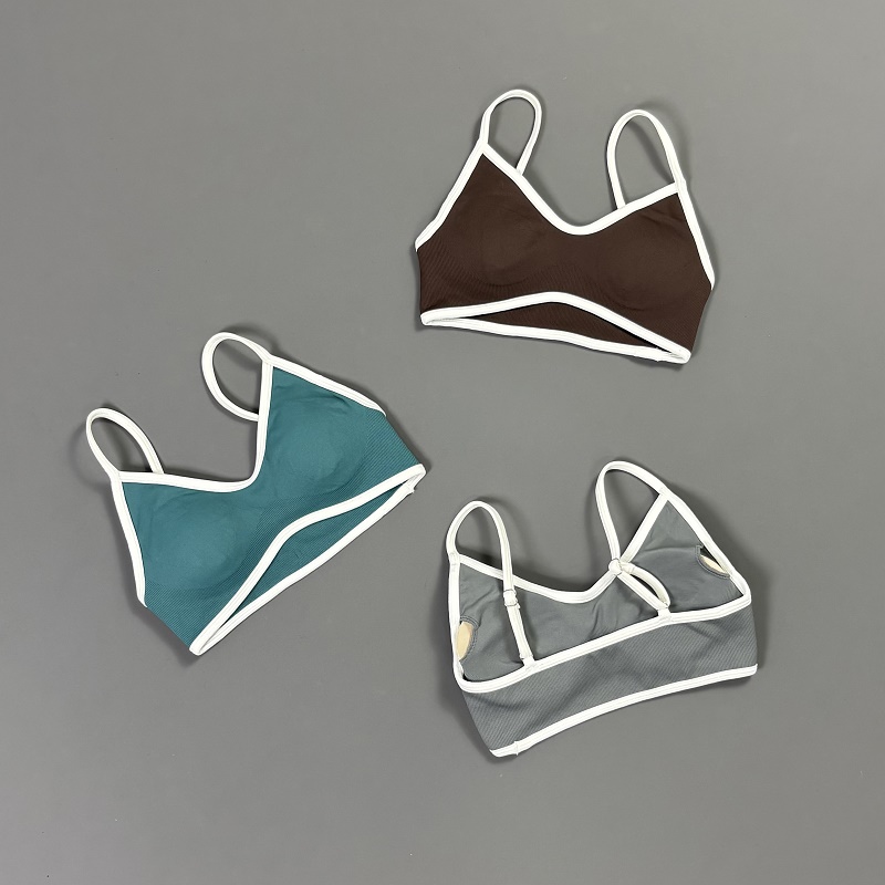 Women Contrastline Yoga Bra V  - Yoga Và Fitness 评论和价格