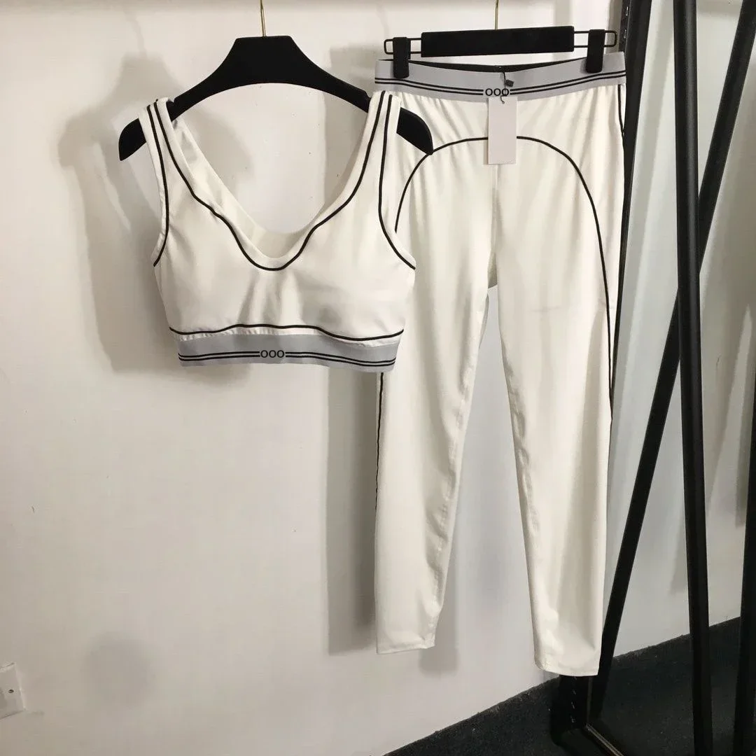 Tank Top and Pants Two Piece B - Yoga Và Fitness 评论和价格